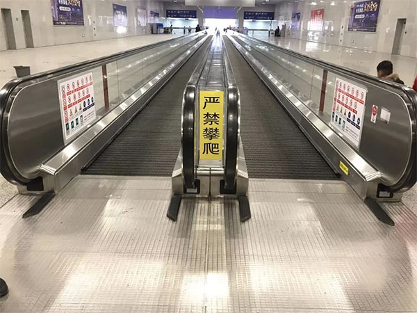 自动人行道
