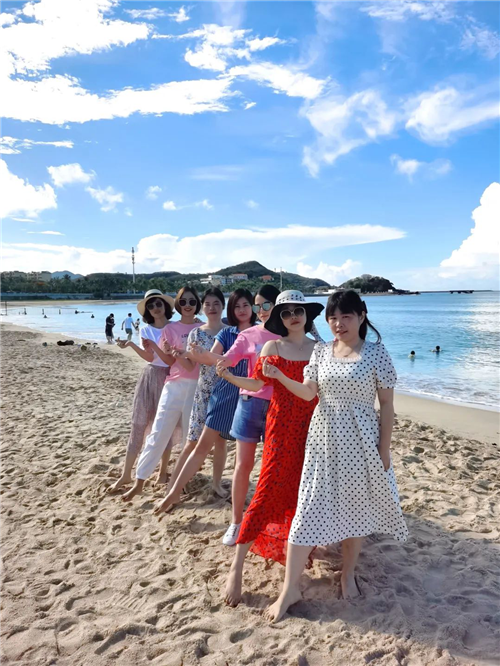 湖南鑫亿电梯有限公司,湖南观光电梯,加装住宅电梯
